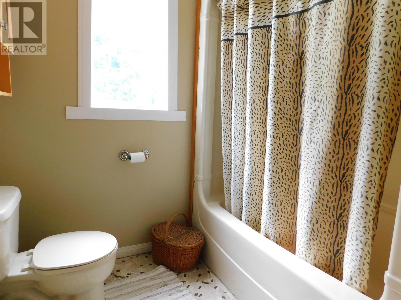 722 Sandy Beach RD - 12