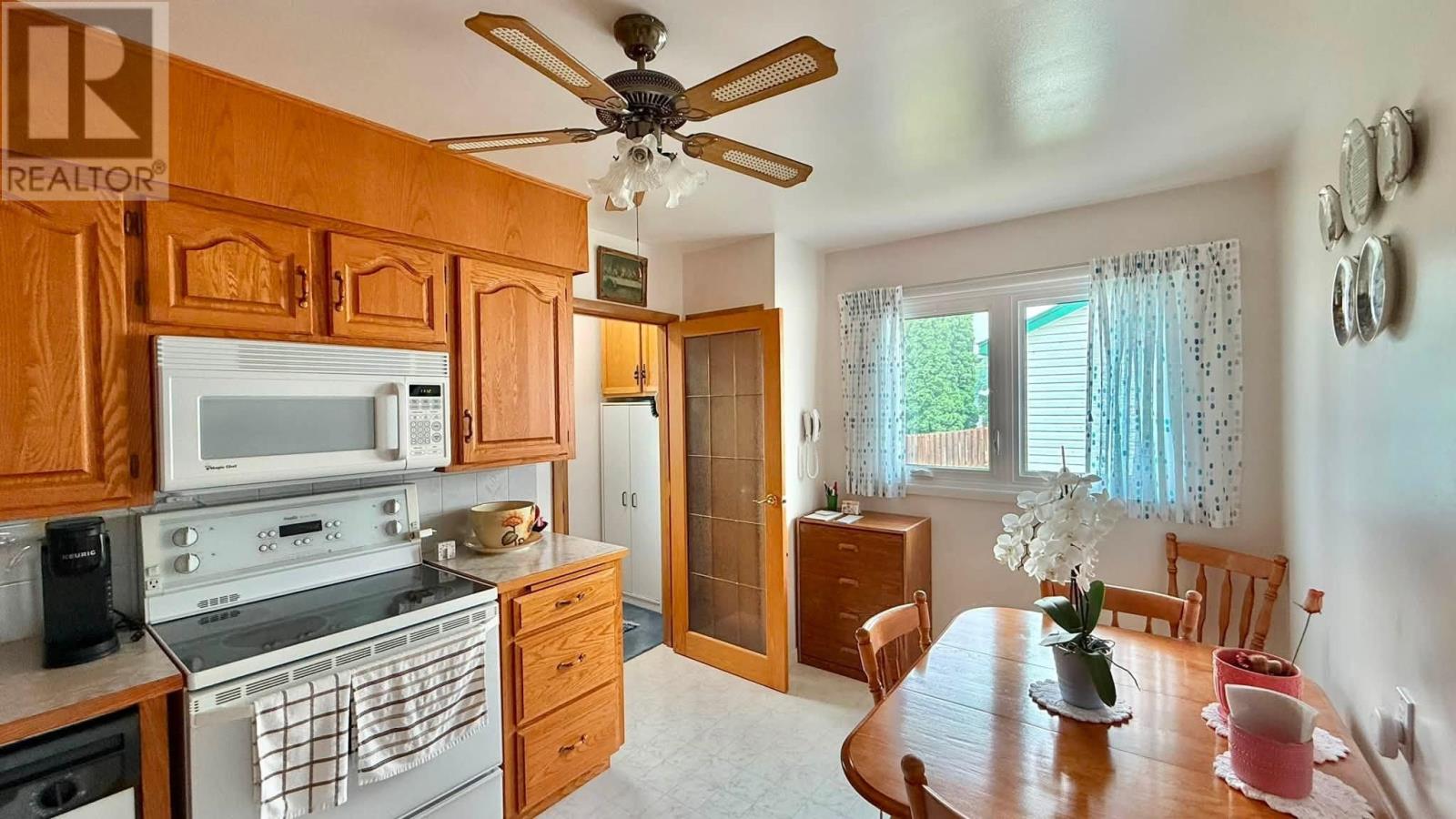 906 HOME AVE - Image 5