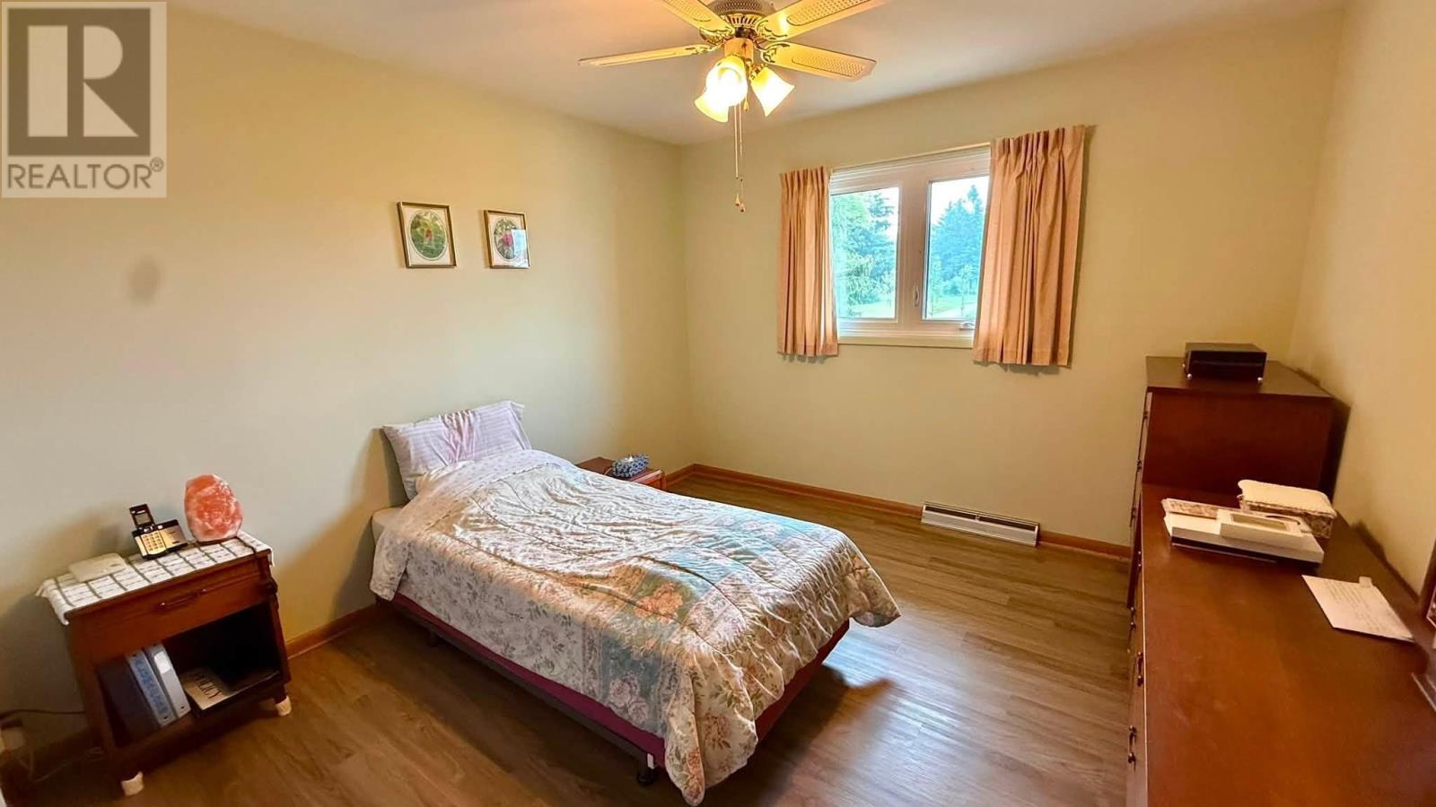 906 HOME AVE - 9