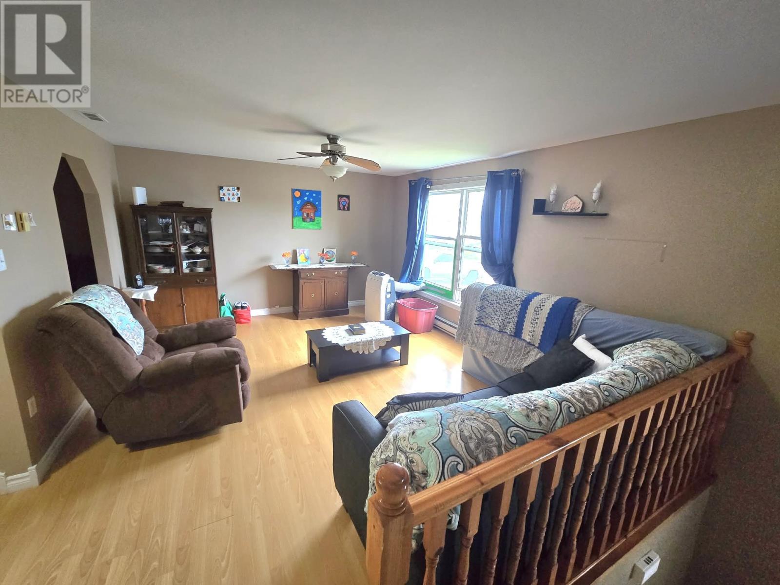 1 Stanley Avenue - 15