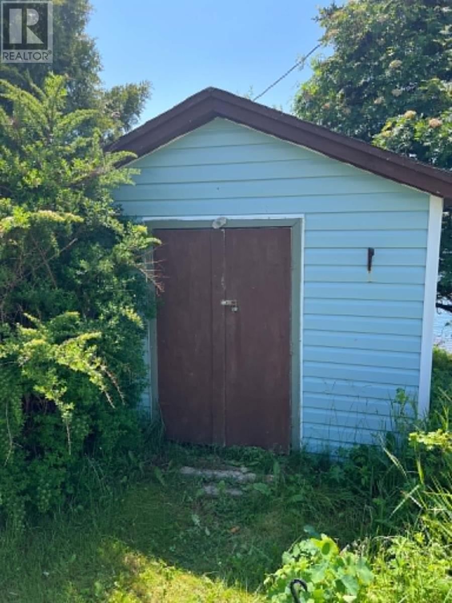 298 Main Road - Image 3