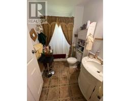 298 Main Road thumbnail 10