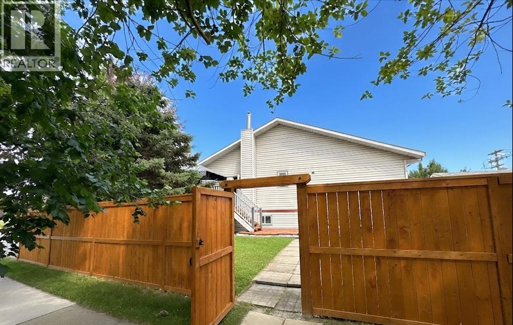 228 ERIN WOODS Drive SE - Image 33