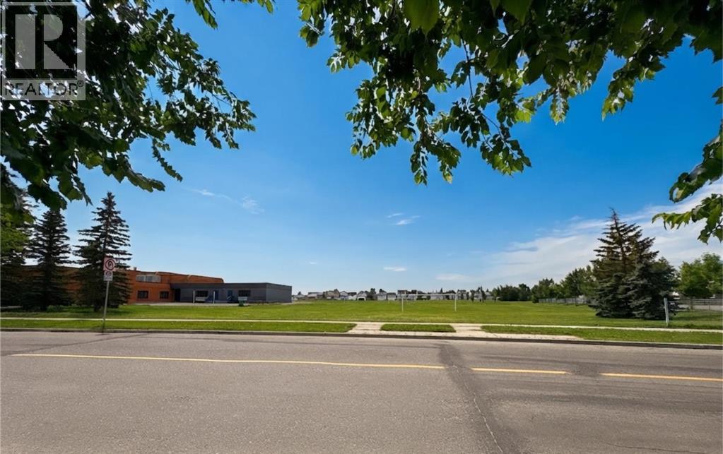 228 ERIN WOODS Drive SE - 36