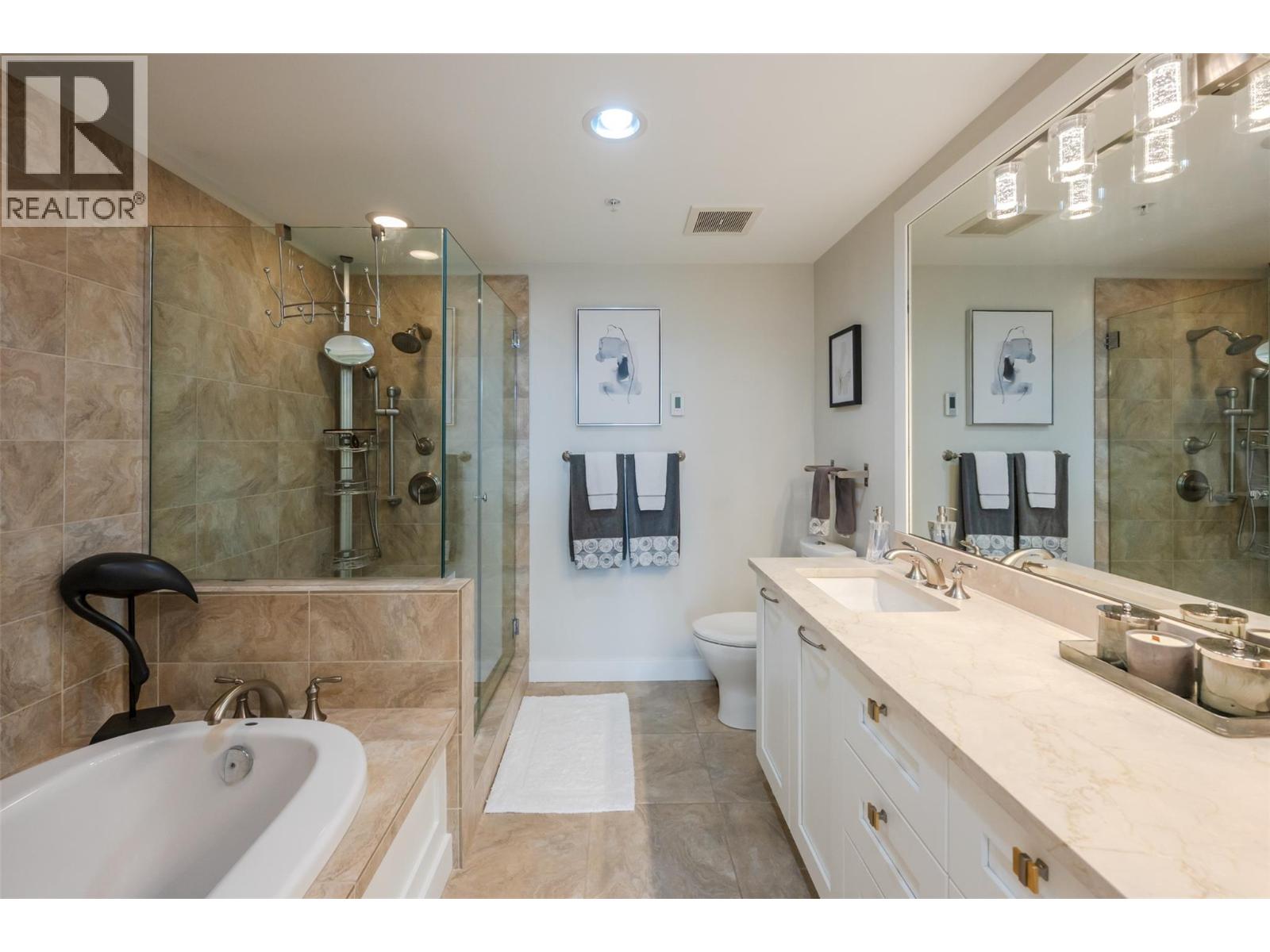 #1204 75 Martin Street - 22