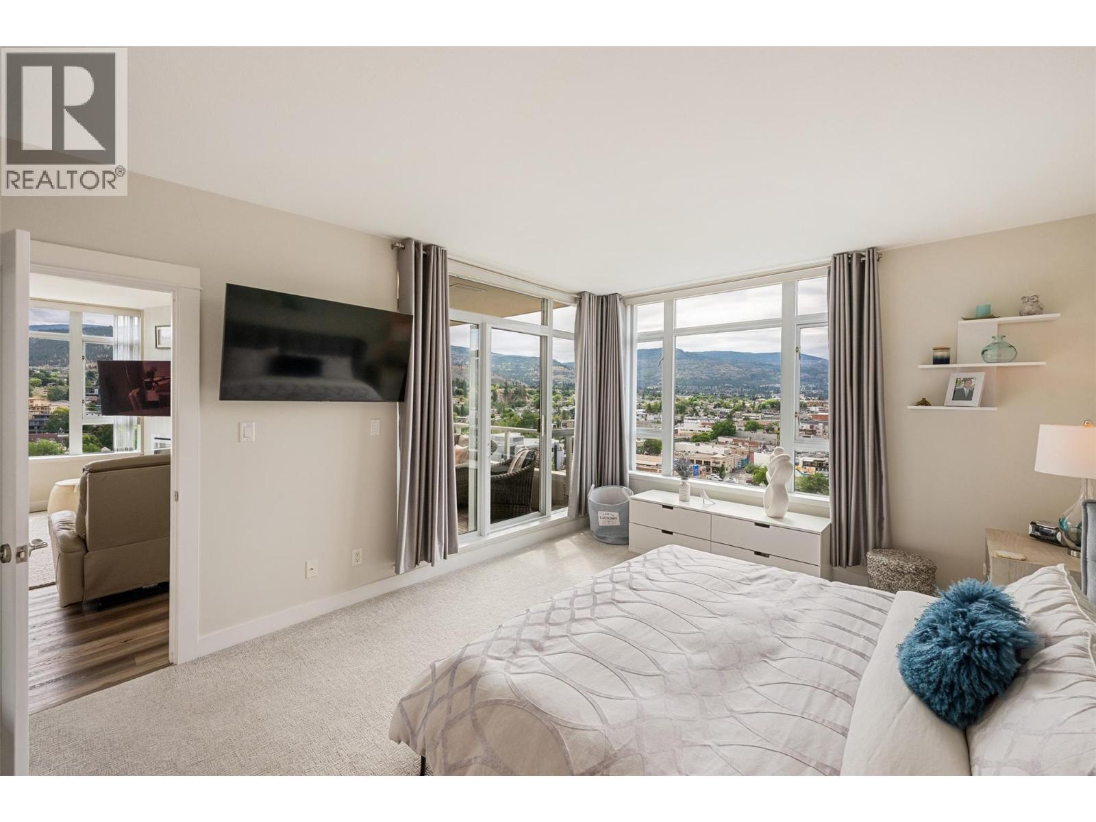 #1204 75 Martin Street - 19