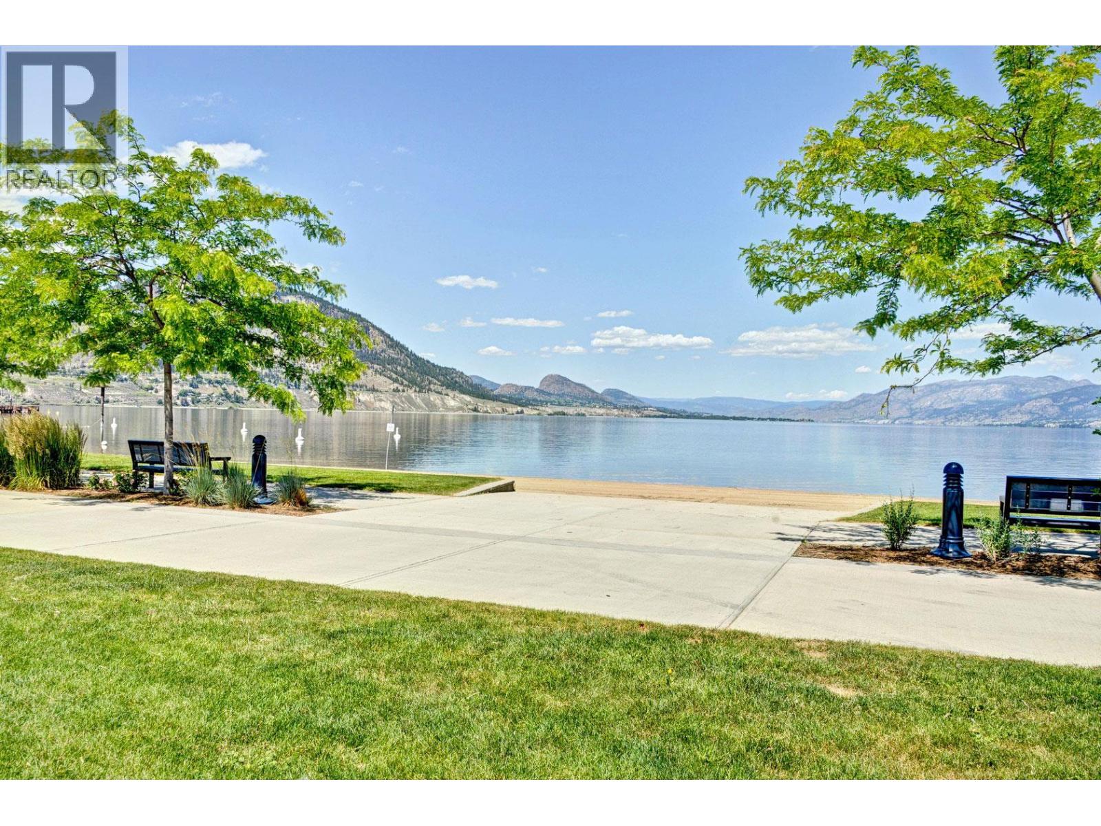 #1204 75 Martin Street - 56