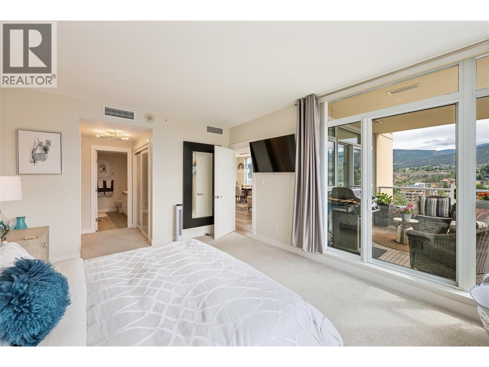 #1204 75 Martin Street - 20
