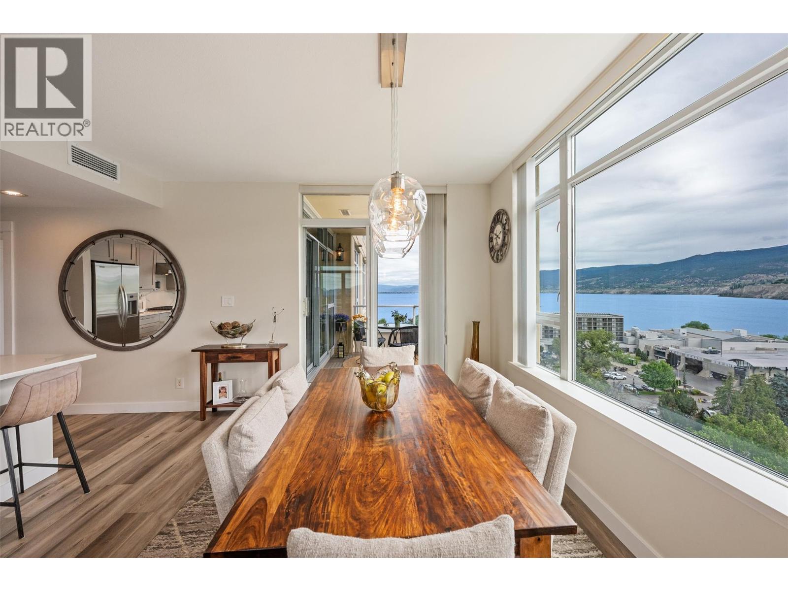 #1204 75 Martin Street - 6