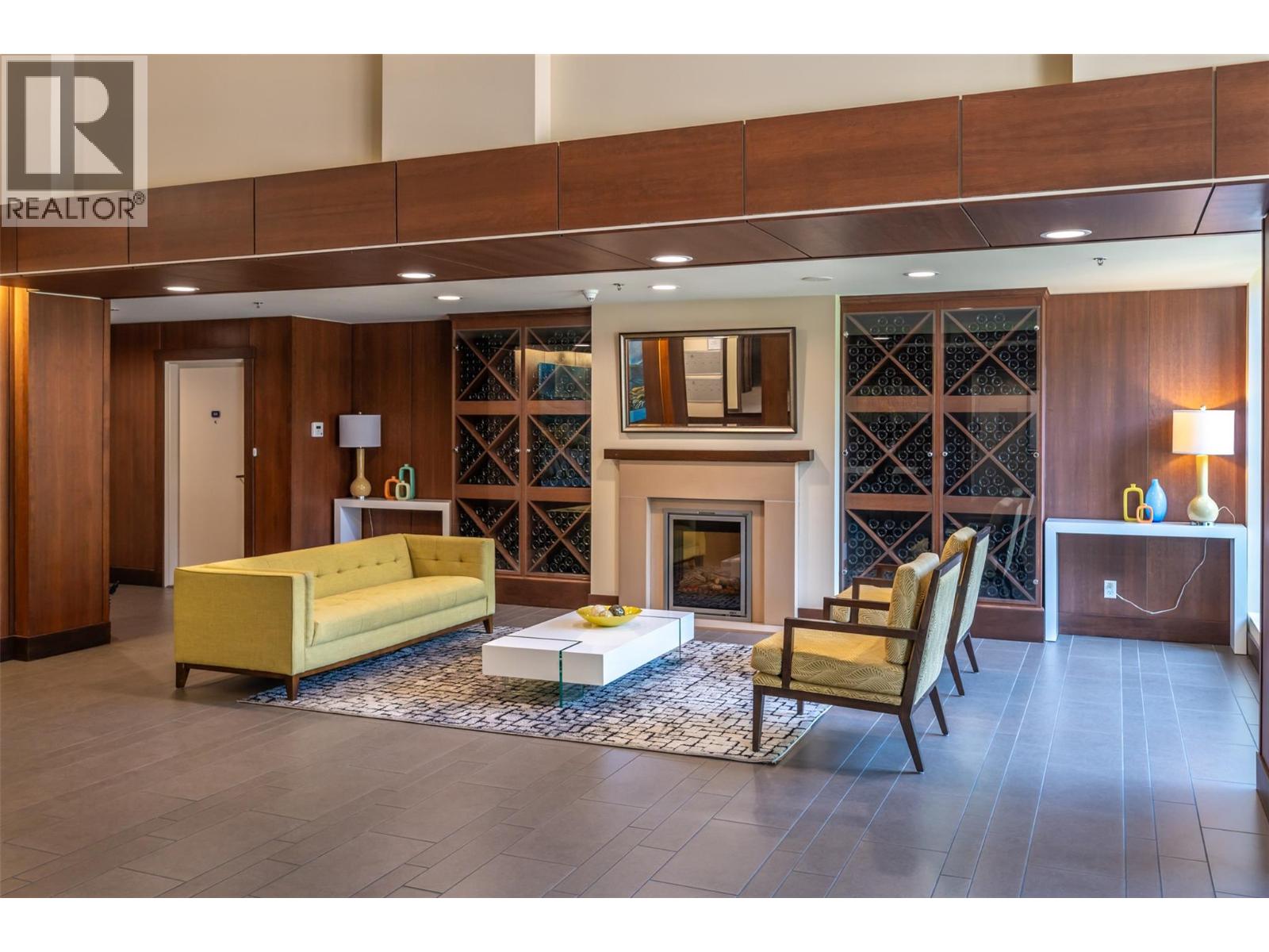 #1204 75 Martin Street - 36