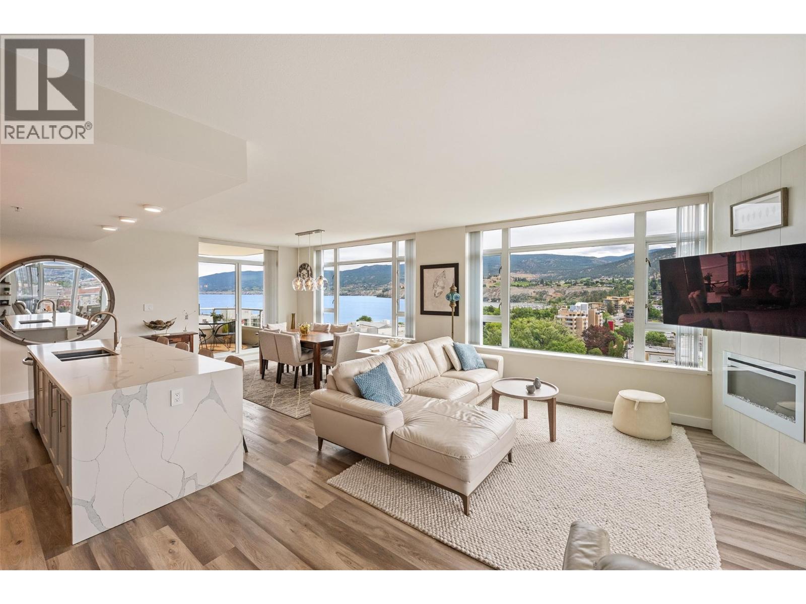 #1204 75 Martin Street - 13