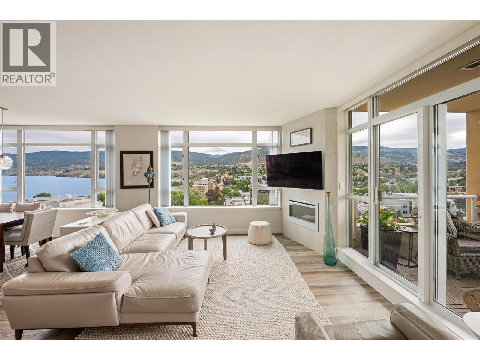 #1204 75 Martin Street - 14