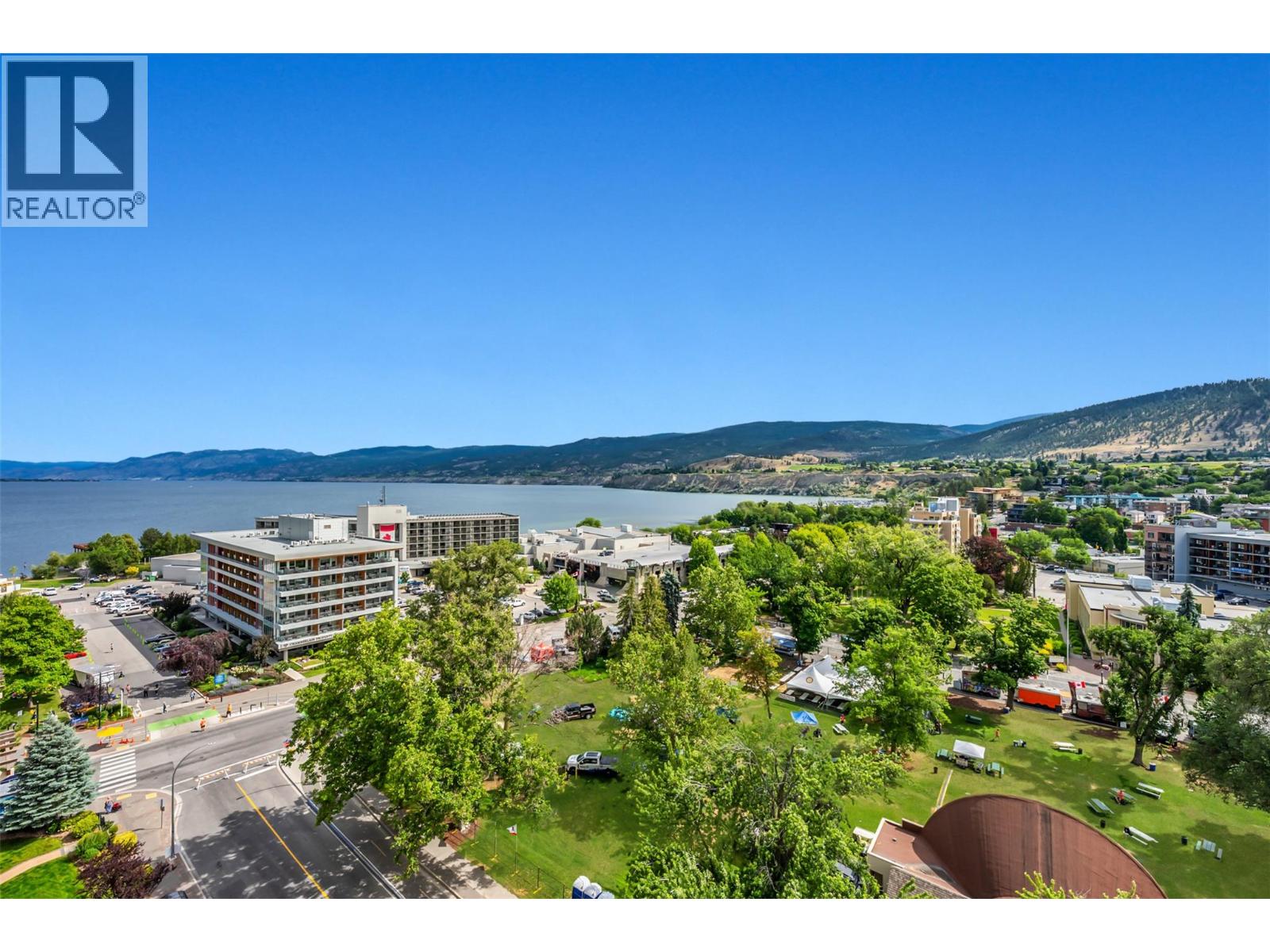 #1204 75 Martin Street - 33
