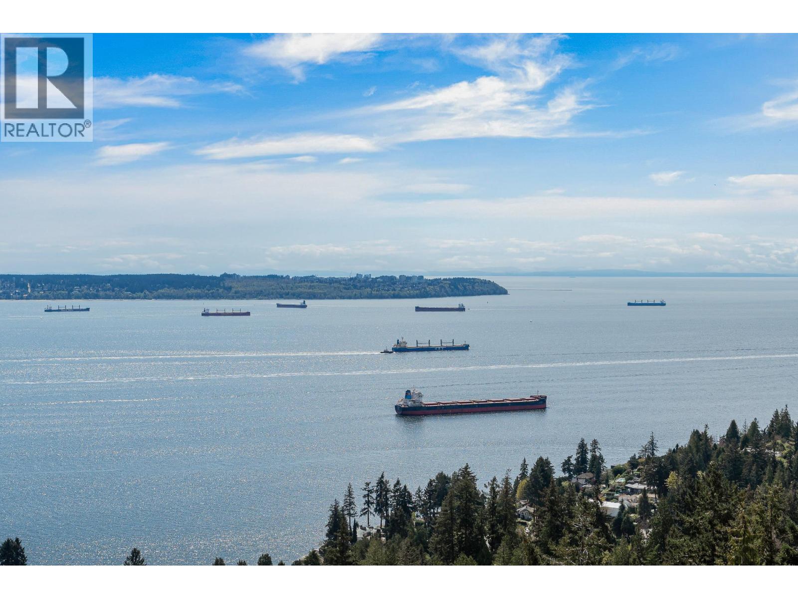 1402 3355 CYPRESS PLACE, West Vancouver