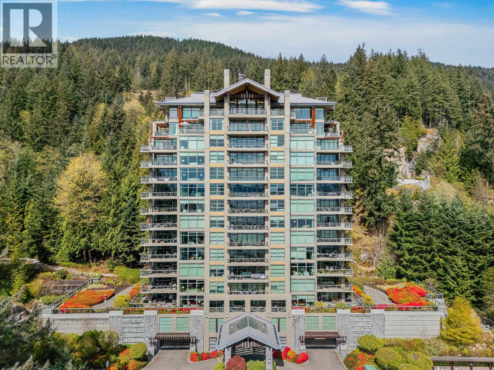 1402 3355 CYPRESS PLACE, West Vancouver