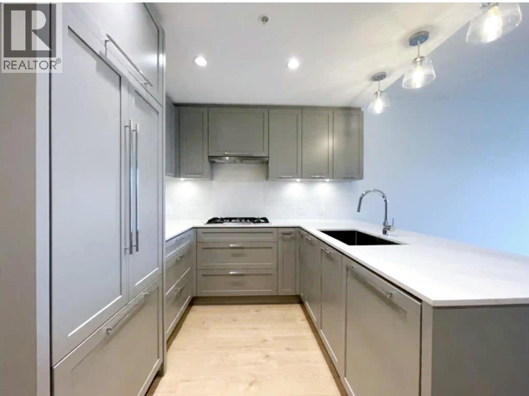 4352 HASTINGS STREET — photo 2