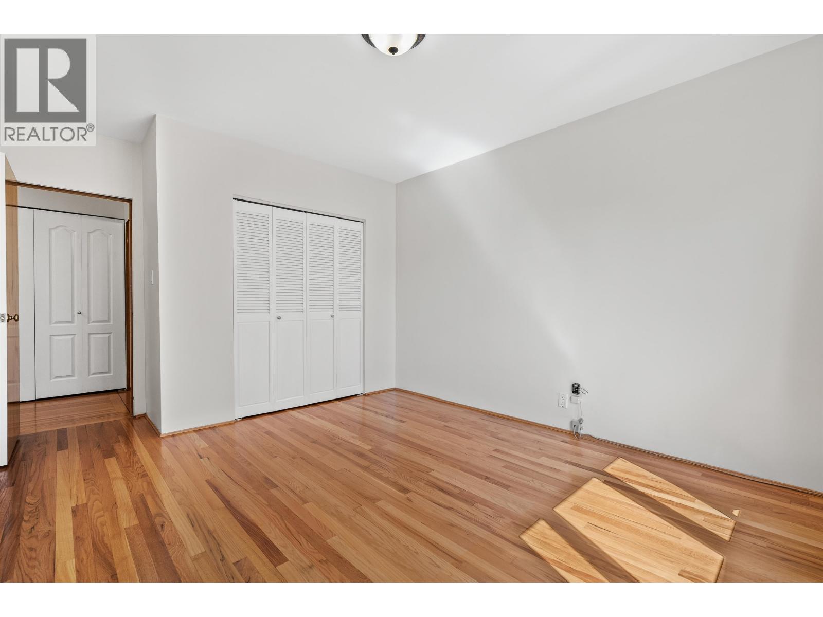 2 Bed, 2 Bath House for Sale in Vancouver – 8 2296 W 39TH AVENUE, Vancouver – MLS# R3147867 - Image 21
