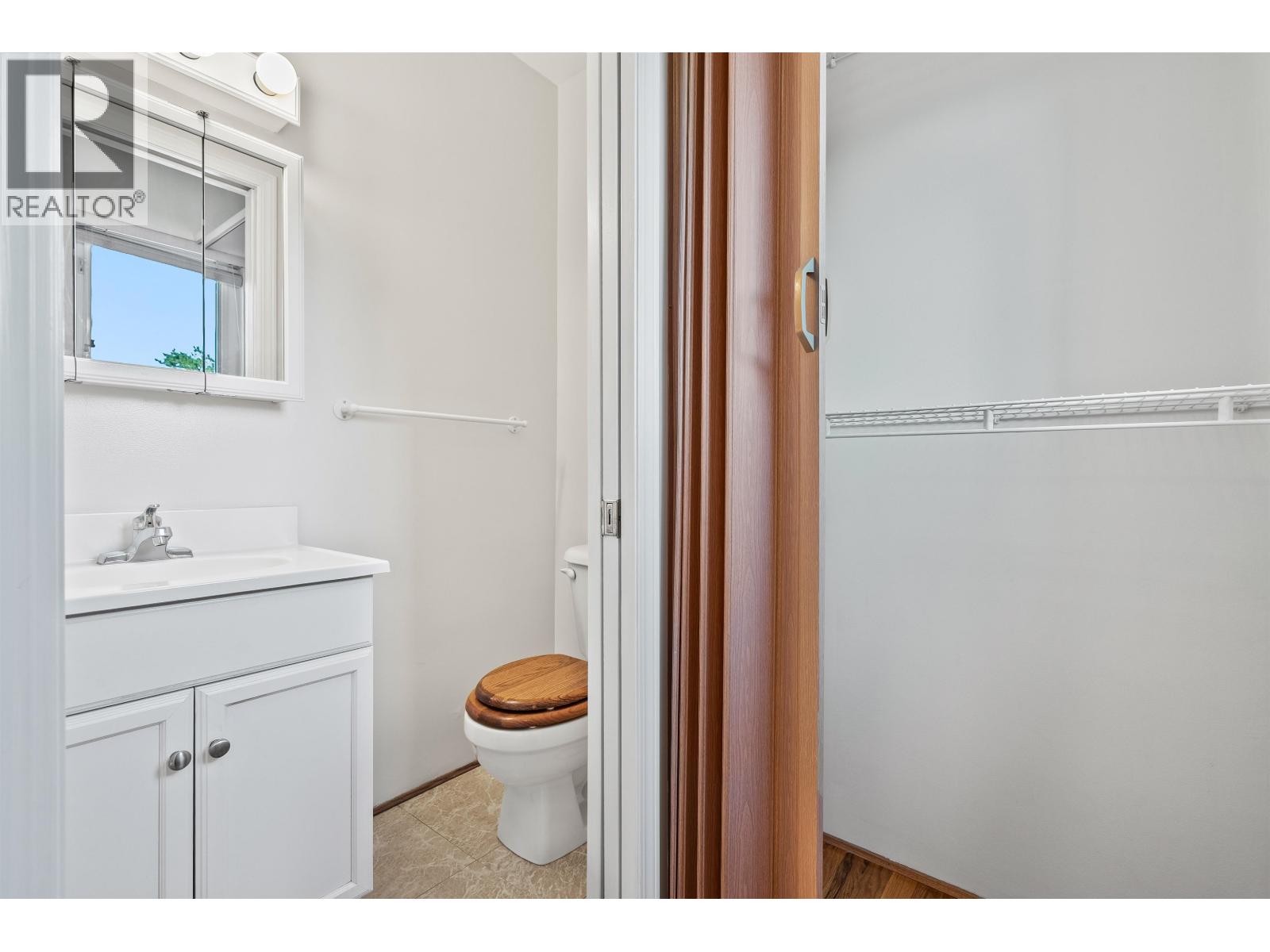 2 Bed, 2 Bath House for Sale in Vancouver – 8 2296 W 39TH AVENUE, Vancouver – MLS# R3147867 - Image 28