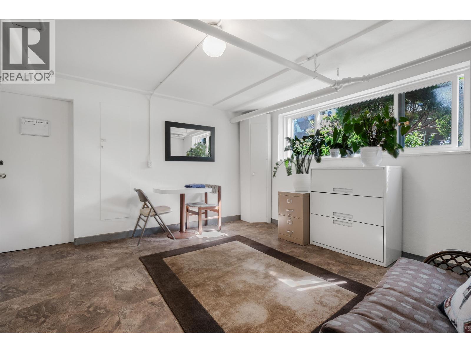 2 Bed, 2 Bath House for Sale in Vancouver – 8 2296 W 39TH AVENUE, Vancouver – MLS# R3147867 - Image 32