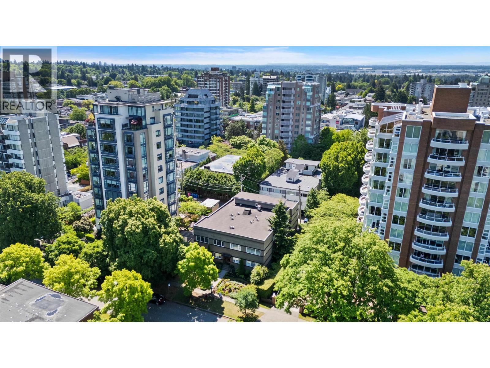 2 Bed, 2 Bath House for Sale in Vancouver – 8 2296 W 39TH AVENUE, Vancouver – MLS# R3147867 - Image 38