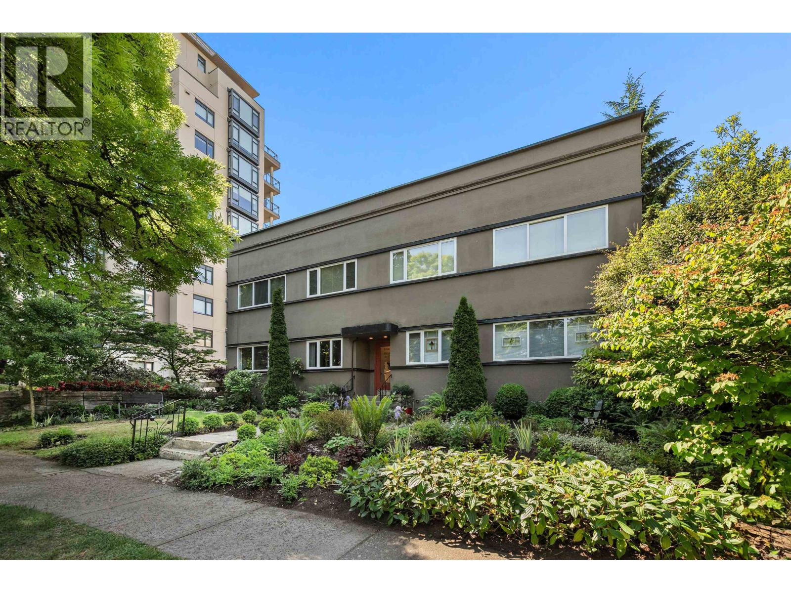 2 Bed, 2 Bath House for Sale in Vancouver – 8 2296 W 39TH AVENUE, Vancouver – MLS# R3147867 - Image 39