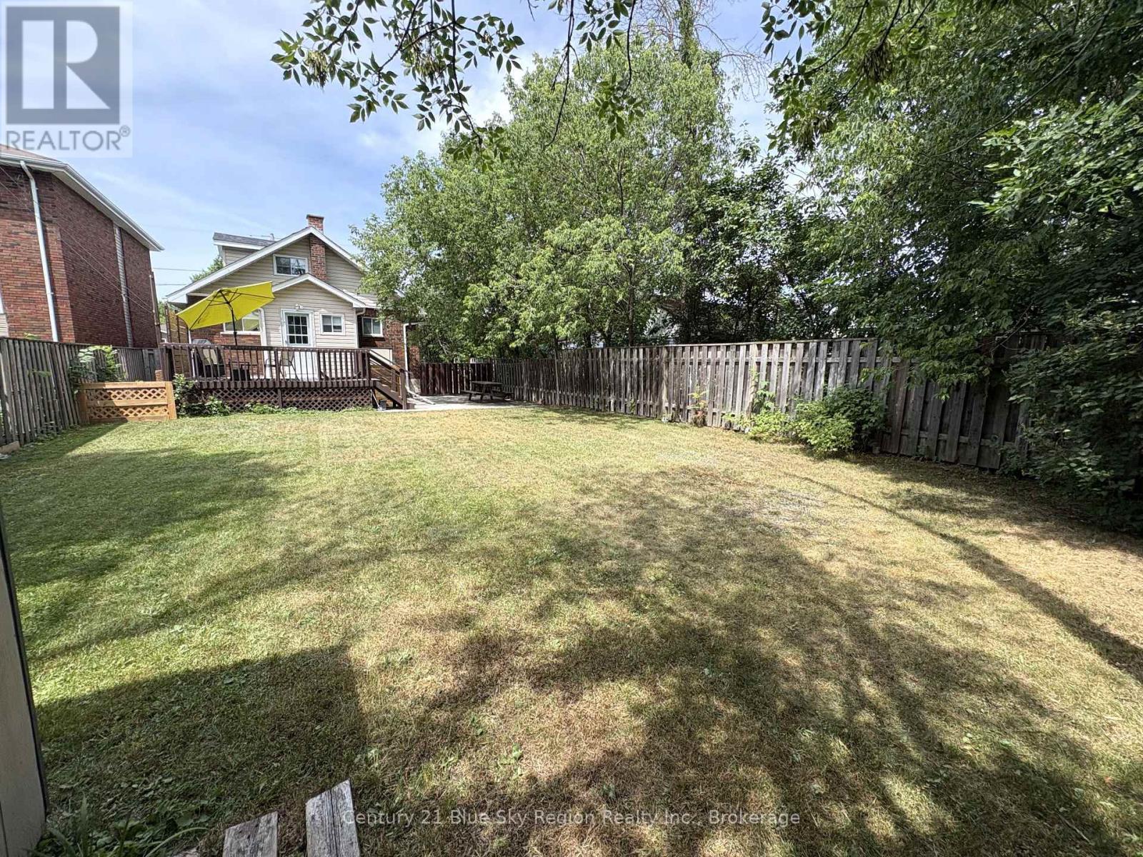 468 KING STREET W - 6