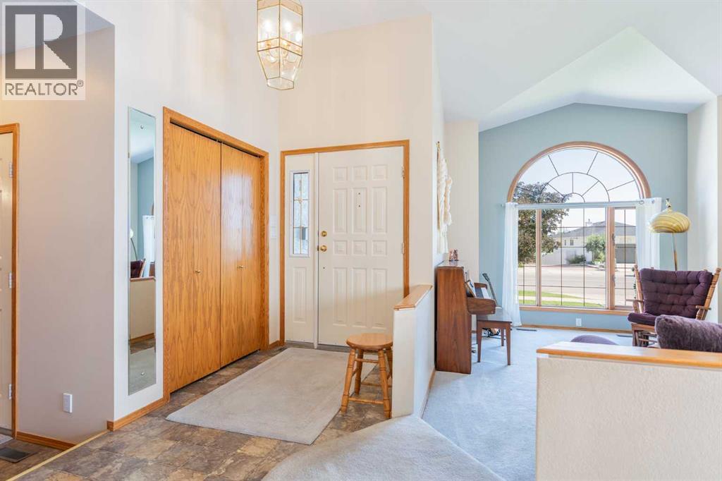 110 Heritage Boulevard W - 11