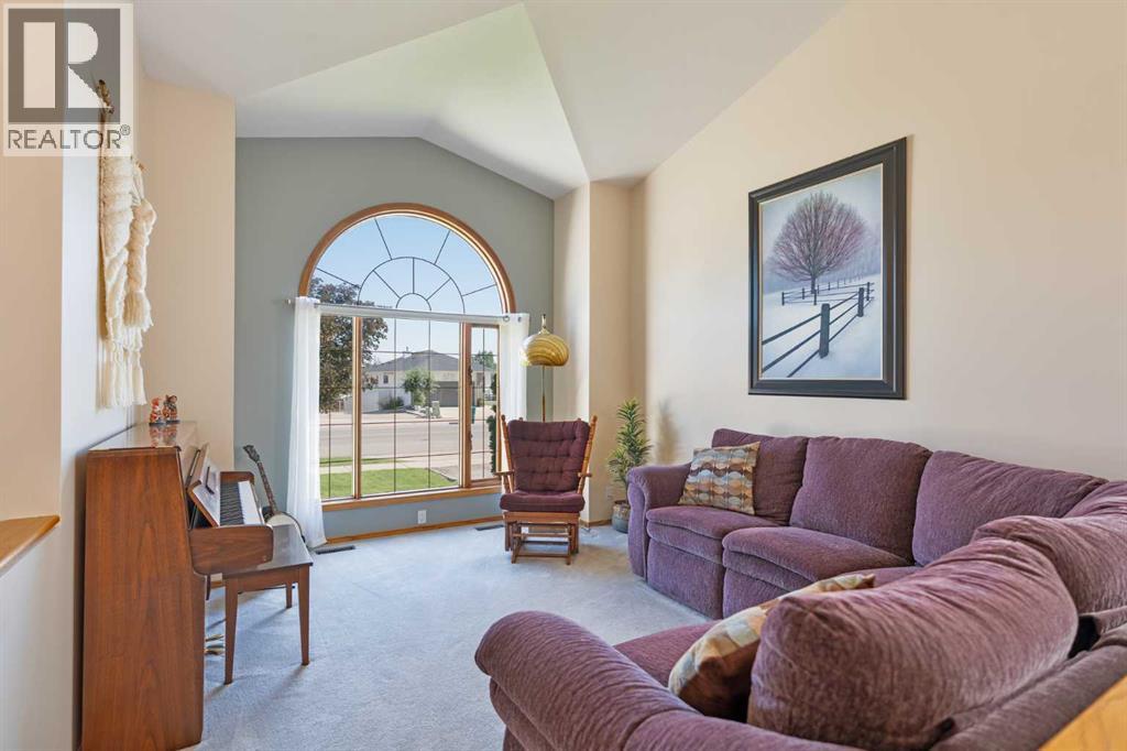 110 Heritage Boulevard W - 12