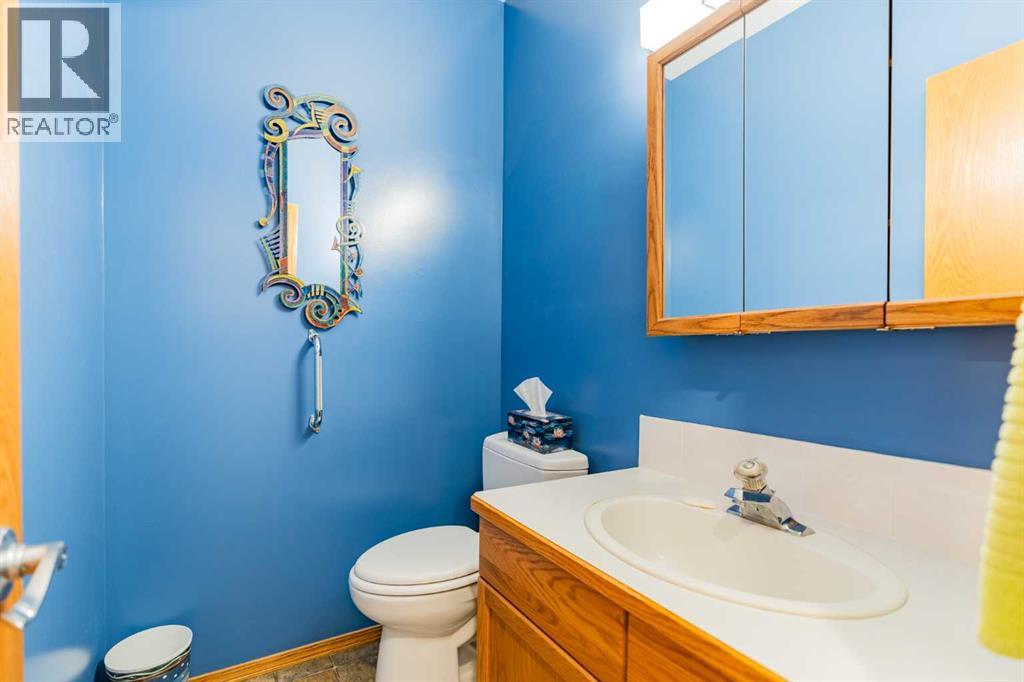 110 Heritage Boulevard W - 14