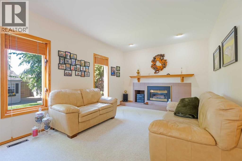 110 Heritage Boulevard W - 16