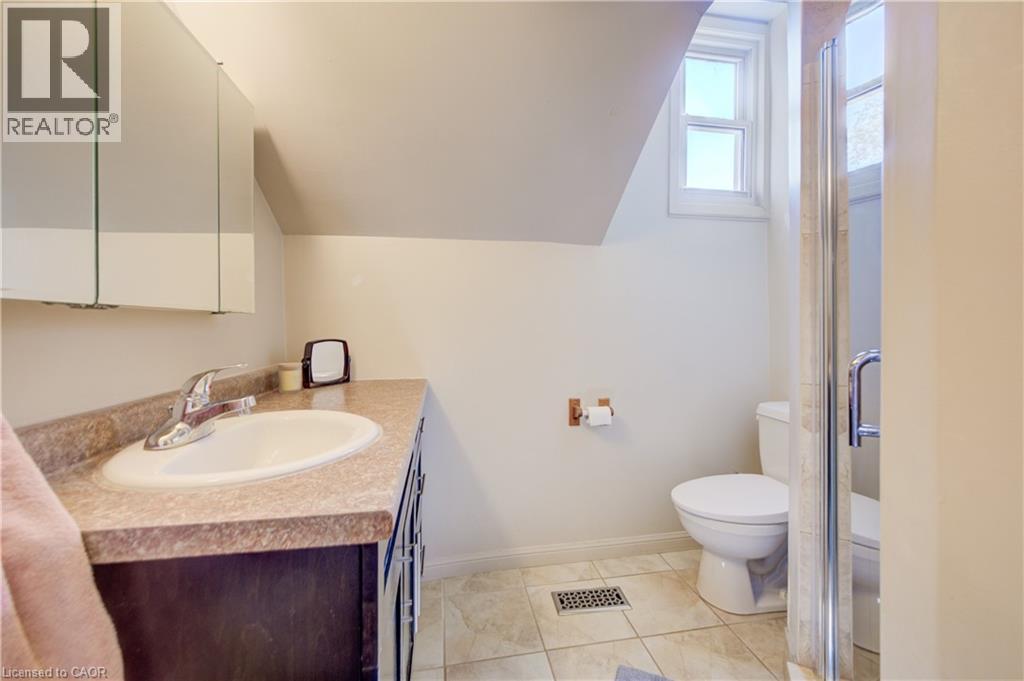 127 HENDERSON Street - 21