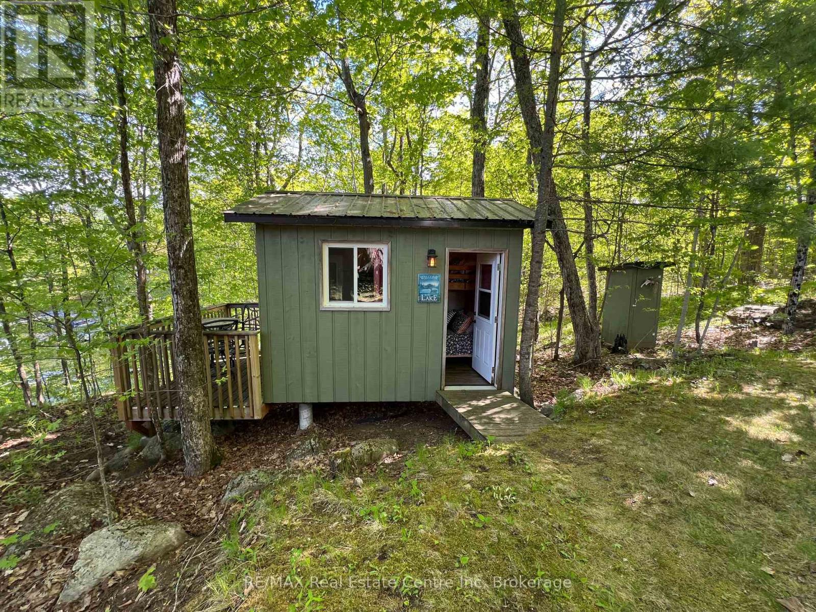 30 PINE CONE LANE - 40