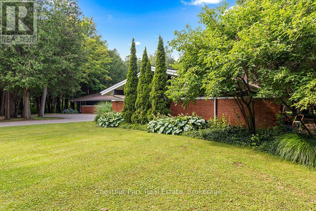 403123 GREY 4 ROAD - 39