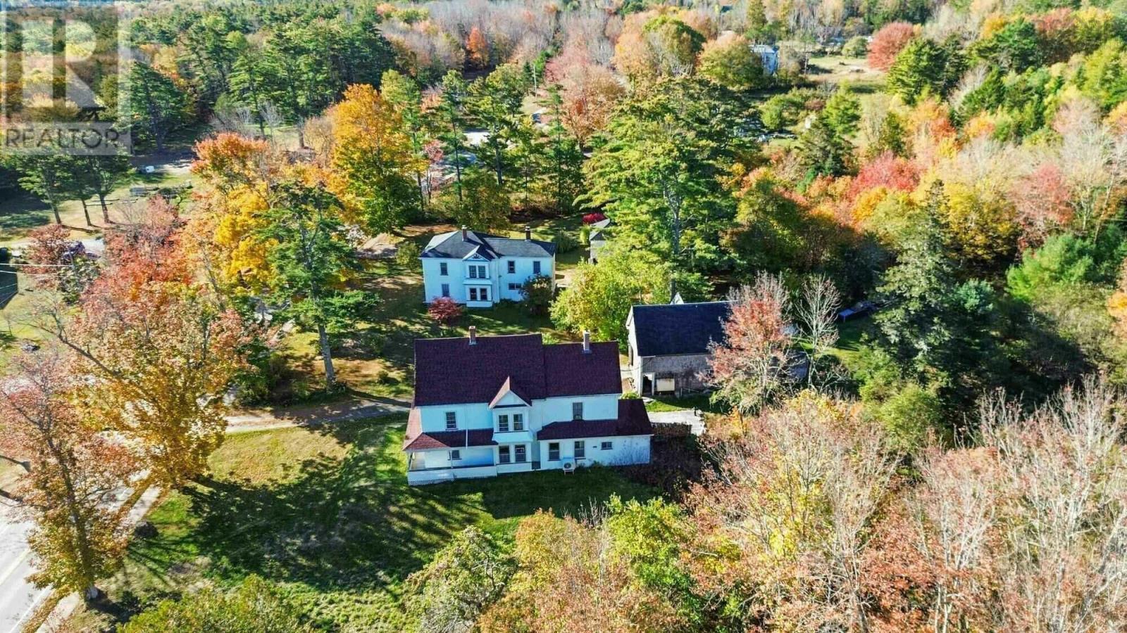 2149 Highway 203 - 19