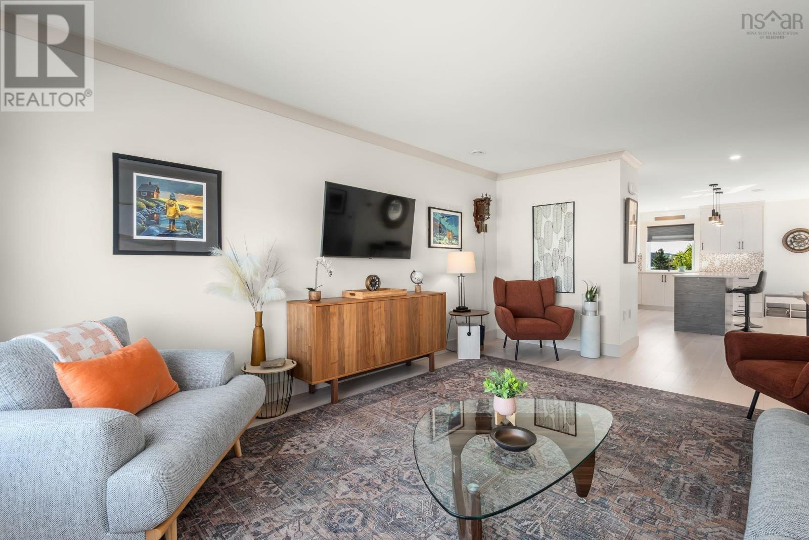 180 Lewis Drive - 4