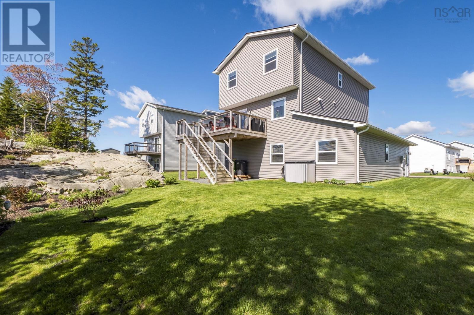 180 Lewis Drive - 32