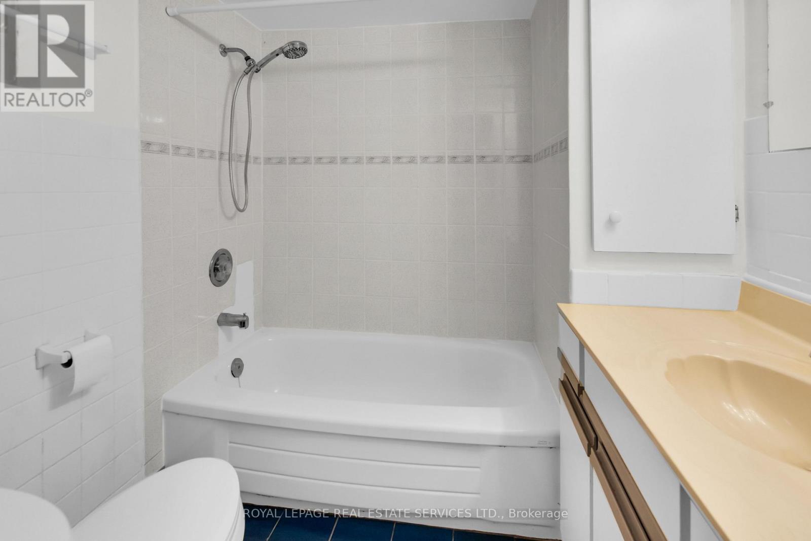 56 ARLINGTON AVENUE - Image 35