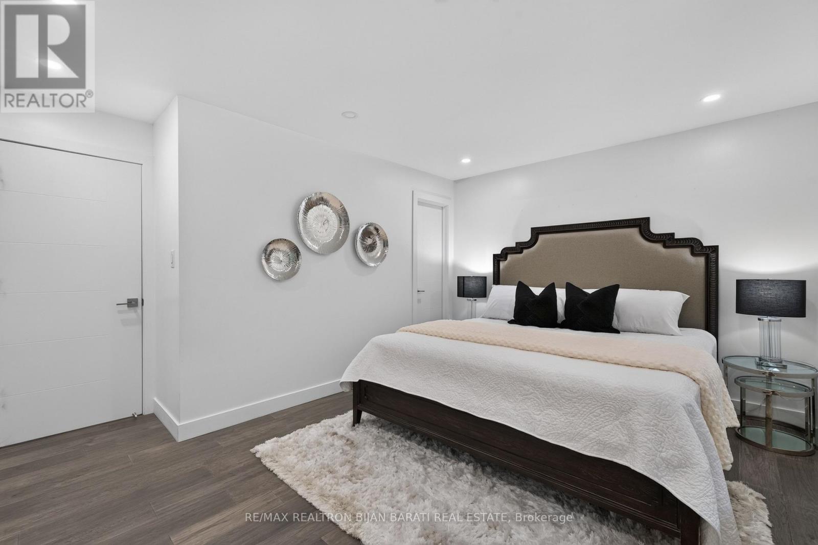 53 SUMNER HEIGHTS DRIVE - 27