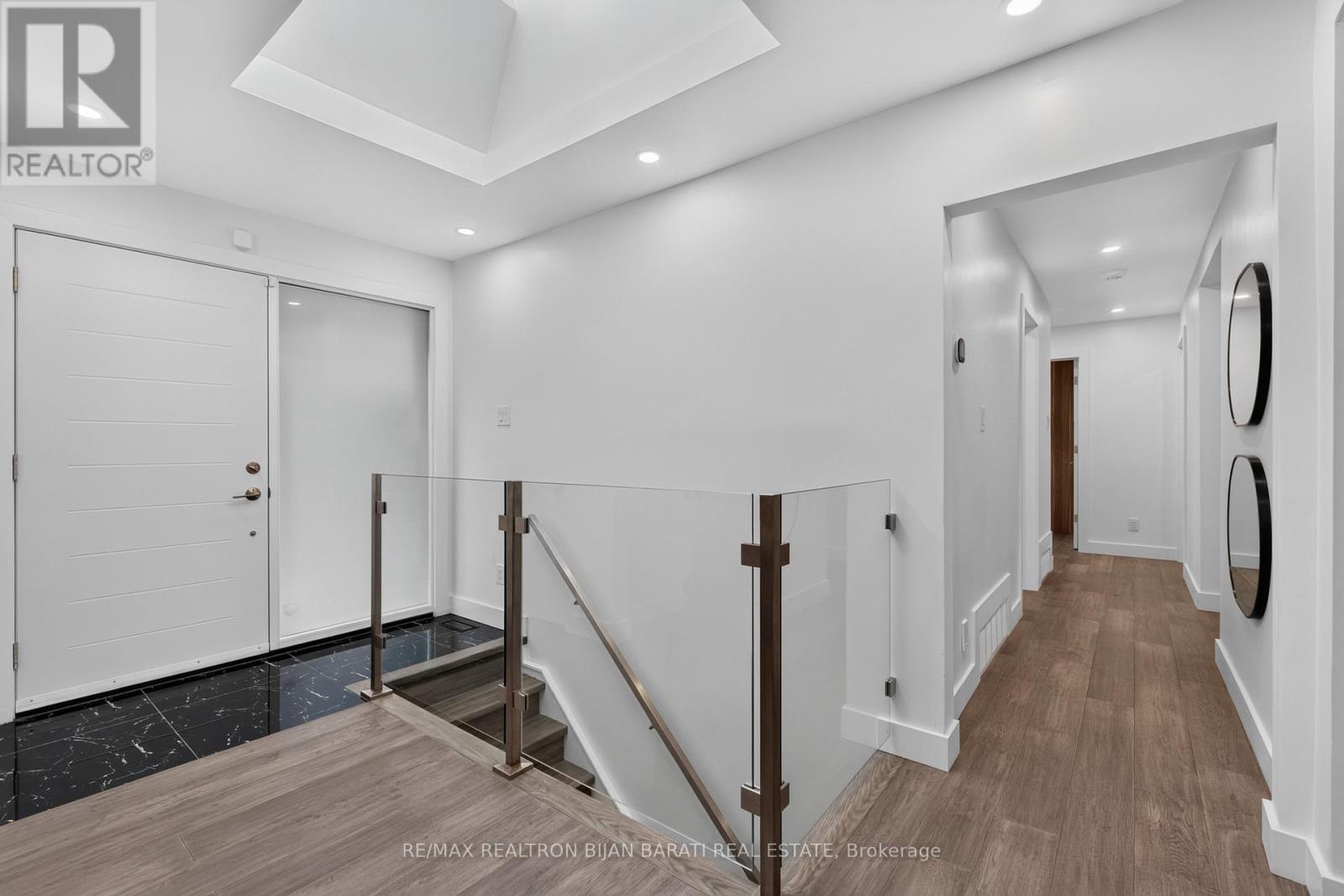 53 SUMNER HEIGHTS DRIVE - 31