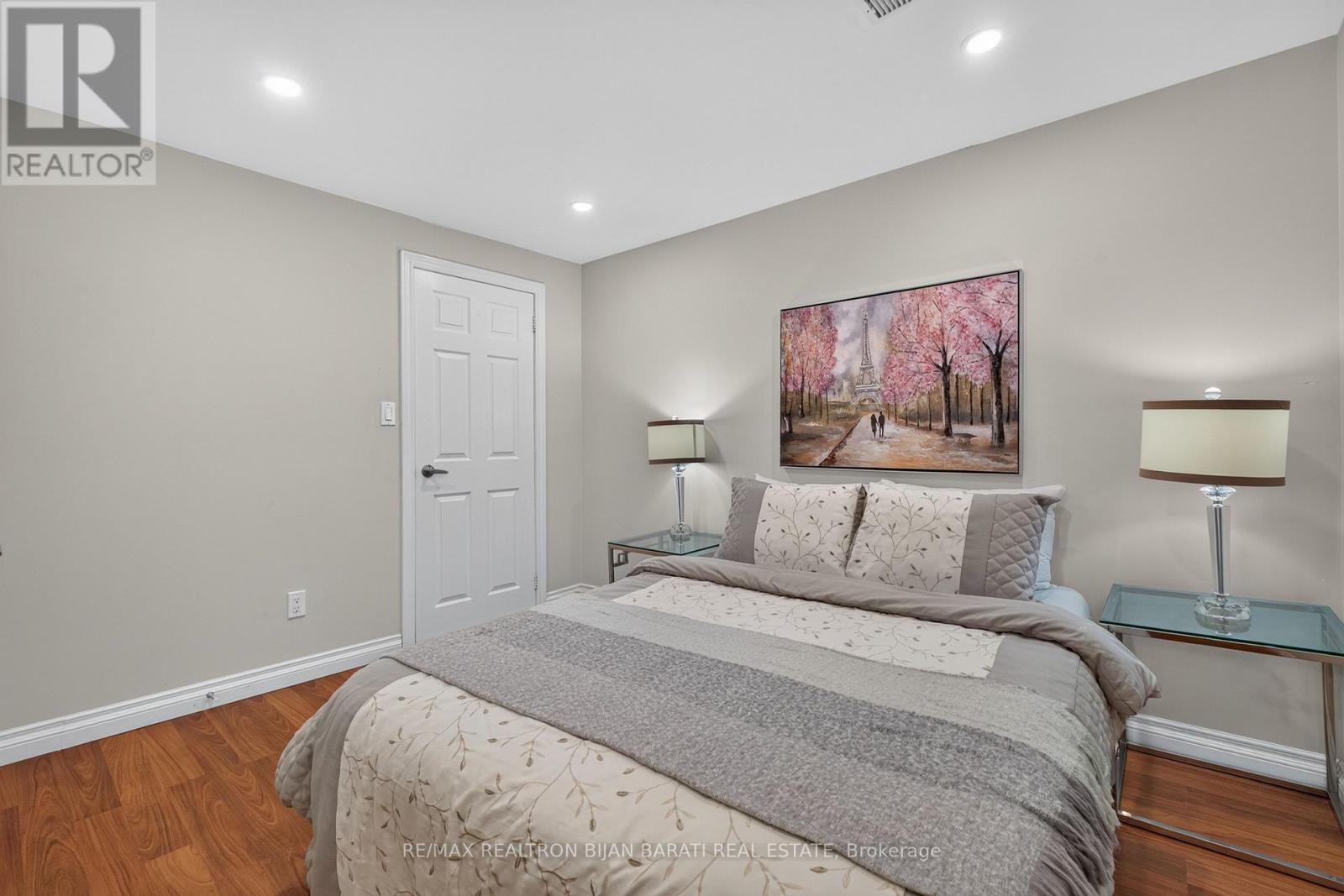 53 SUMNER HEIGHTS DRIVE - 36