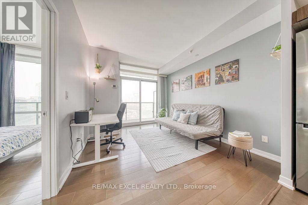 #1301 170 FORT YORK BOULEVARD - Image 9