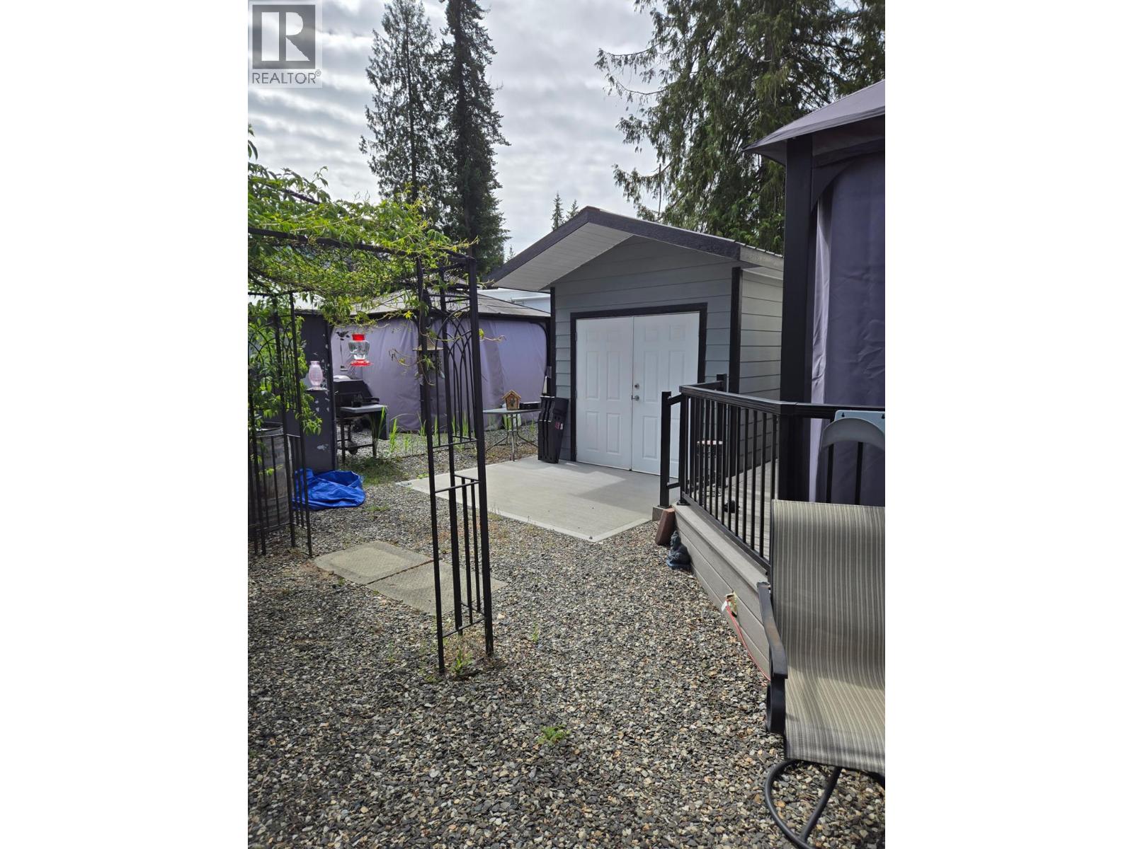 #55 3303 Mabel Lake Road - 30