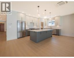 4158 Bowness Ave, Powell River, BC V8A0A9 Photo 18