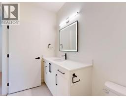 4158 Bowness Ave, Powell River, BC V8A0A9 Photo 30