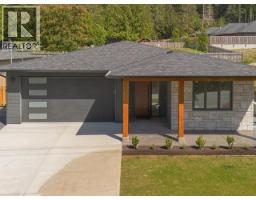 4158 Bowness Ave, Powell River, BC V8A0A9 Photo 47