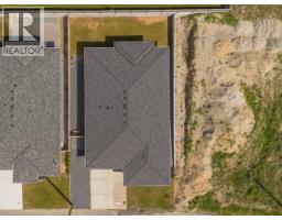 4158 Bowness Ave, Powell River, BC V8A0A9 Photo 43