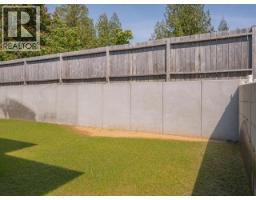 4158 Bowness Ave, Powell River, BC V8A0A9 Photo 39