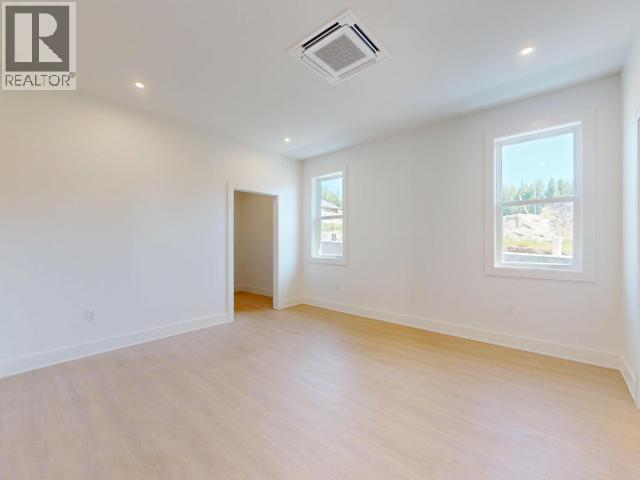 4158 BOWNESS AVE - 21