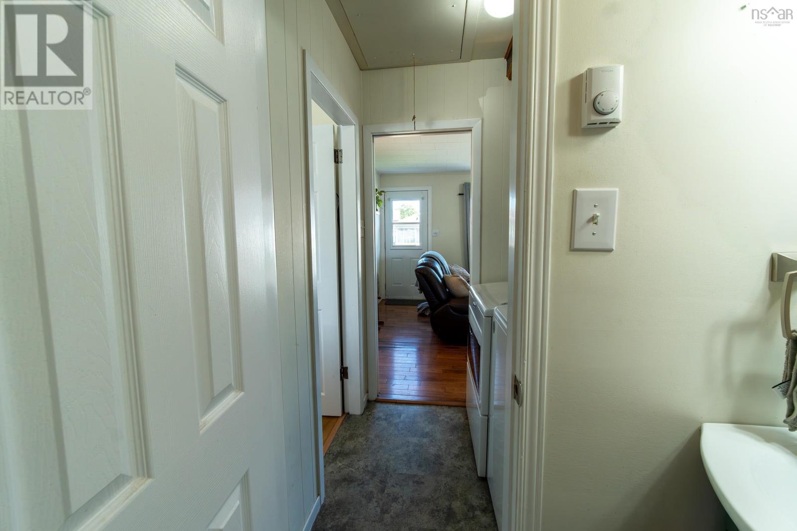 5 Edgewood Avenue - 13