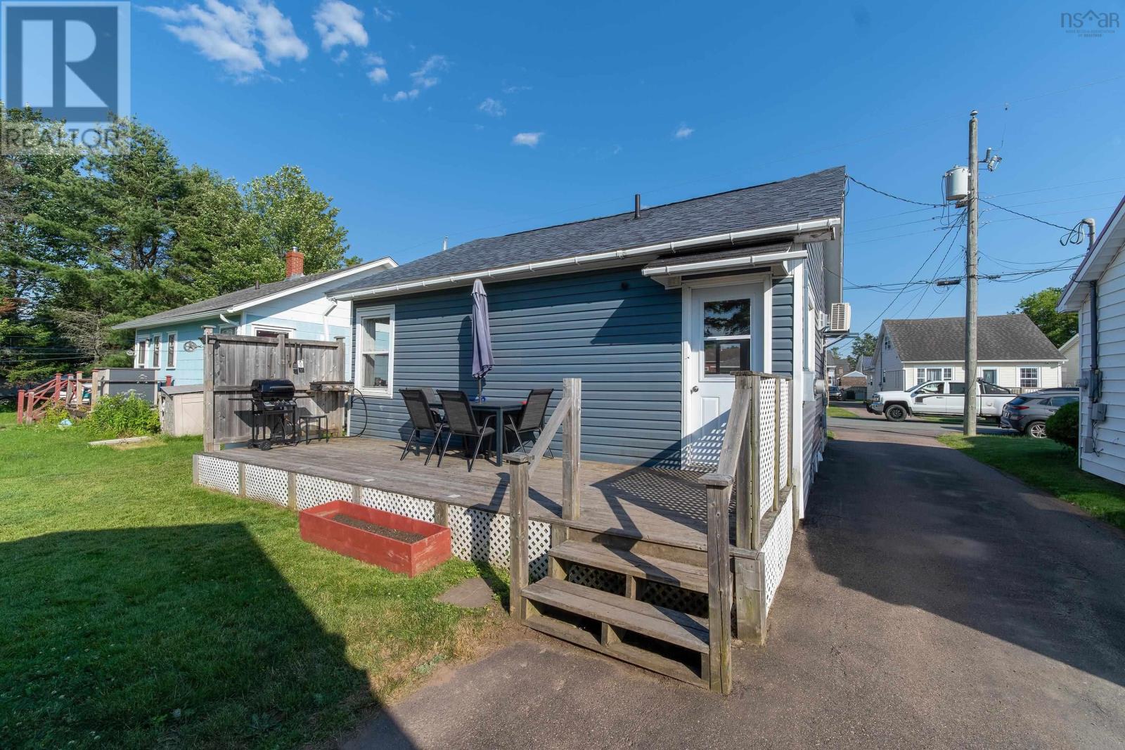 5 Edgewood Avenue - 4